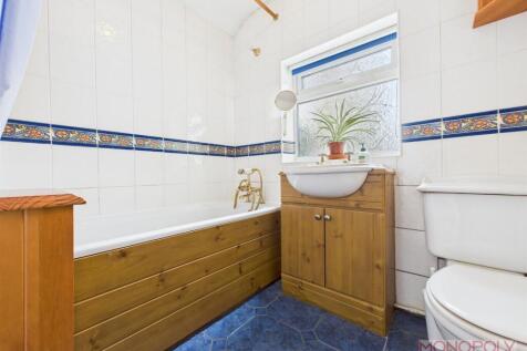 Downstairs Bathroom