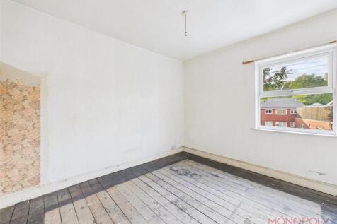 CAM04439G0-PR0165-STILL005.jpg