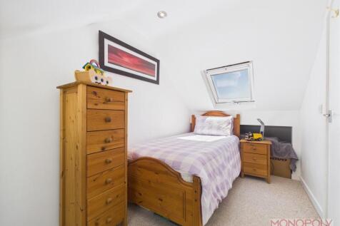 CAM03815G0-PR0295-STILL022.jpg