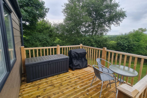 Side Deck