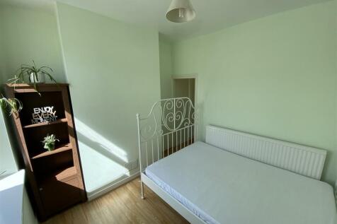 room2.JPG