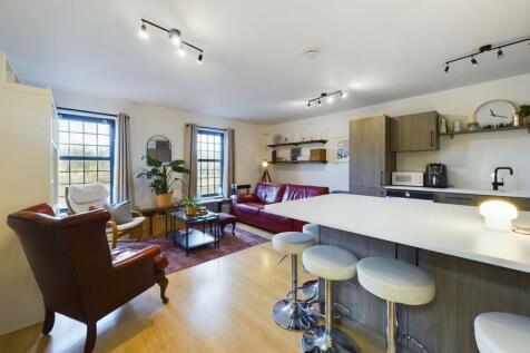Open Plan Lounge/Kitchen
