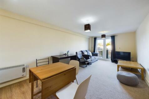 Open Plan Lounge/Kitchen