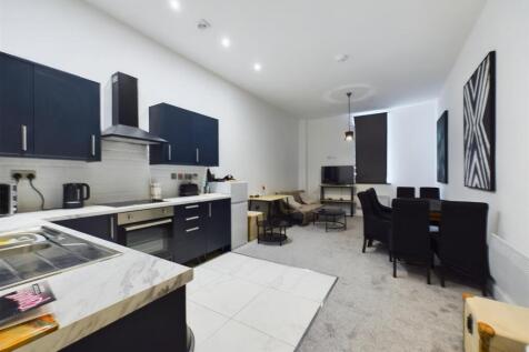 Open Plan Lounge/Kitchen