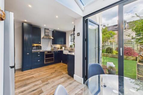 Kitchen &amp; Breakfast Room