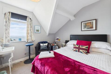Bedroom Ten