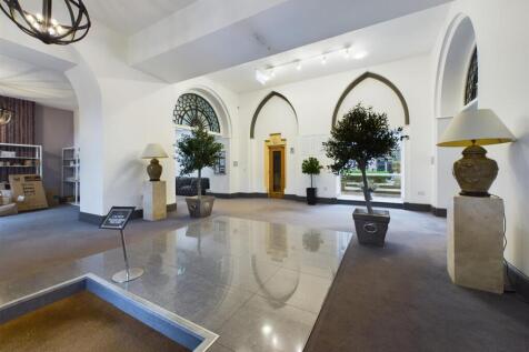 Main Entrance Hallway