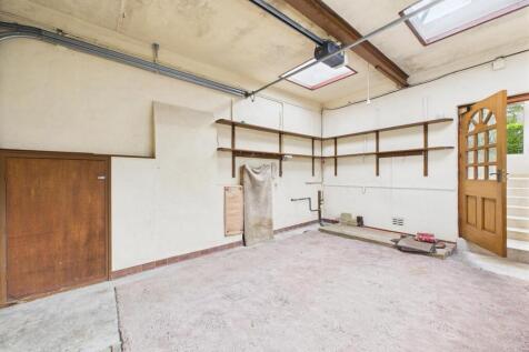 Integral Garage