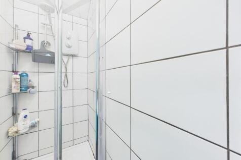 Shower Room (1)