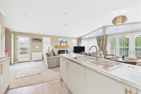 Open Plan Lounge/Kitchen/Dining Area