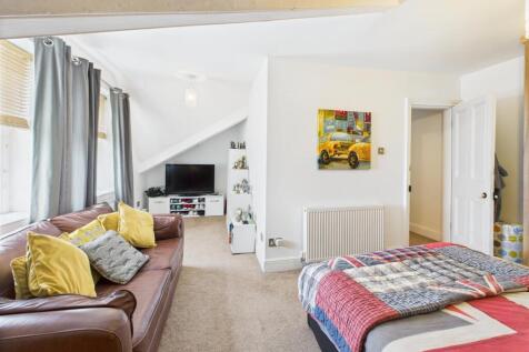 Bedroom Eight