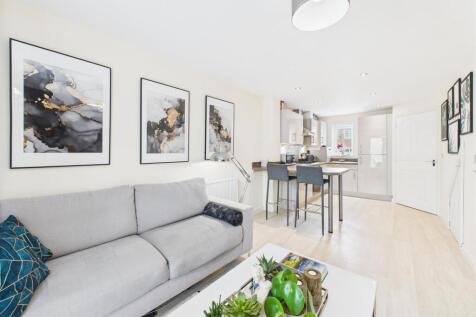 Open Plan Lounge/Kitchen/Dining Area