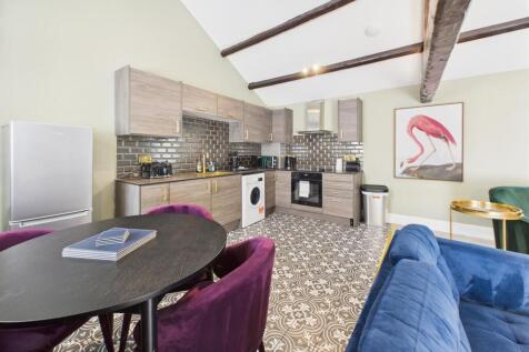 Lounge/Kitchen