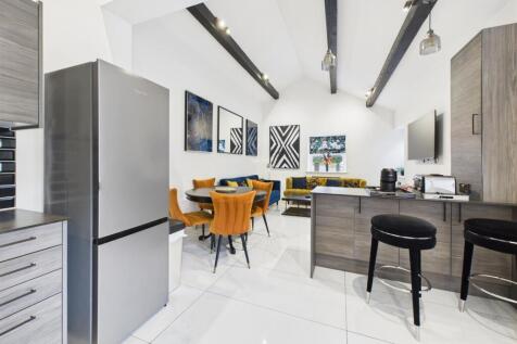 Open Plan/Lounge/Kitchen