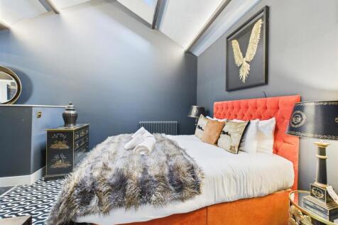 Open Plan/Lounge/Kitchen/Dining/Bedroom