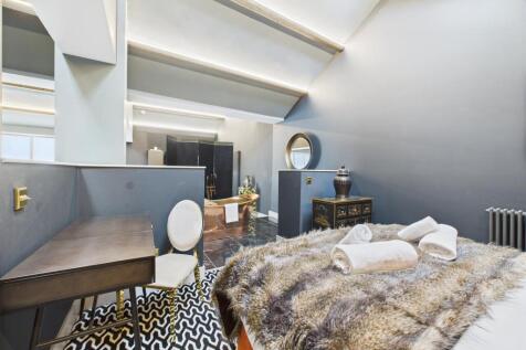 Open Plan/Lounge/Kitchen/Dining/Bedroom