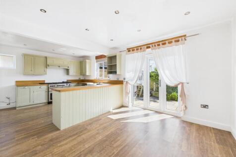 Open Plan Kitchen/Dining Room
