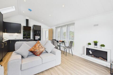 Open Plan Kitchen/Dining/Living Room