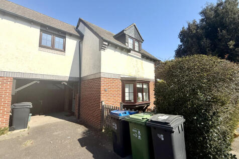 2 Bed House