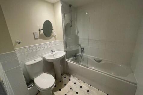 Main bath 2