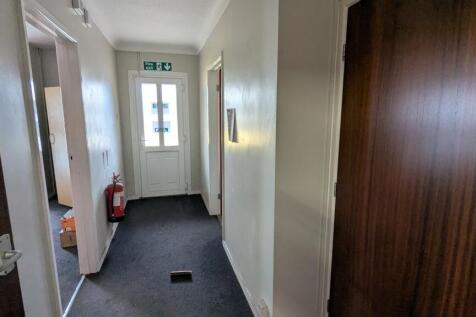 Photo 34