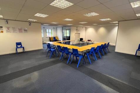 WhatsApp Image 20250929 at 091728_07a7cc61.jpg