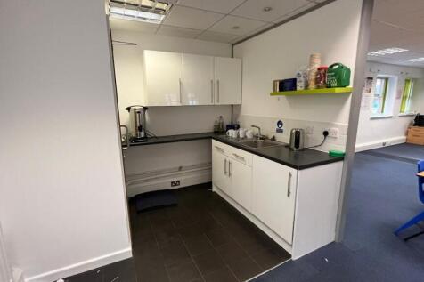 WhatsApp Image 20250929 at 091728_908fe451.jpg