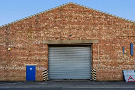 8641591exterior21800.jpg
