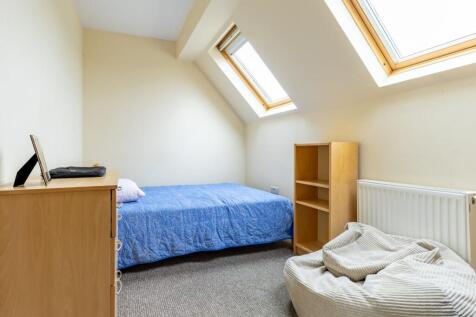 Bedroom 5 1.jpg