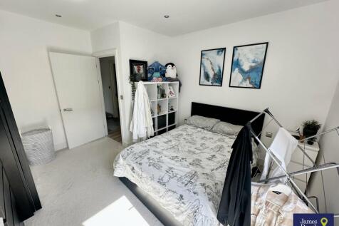 Bed 2