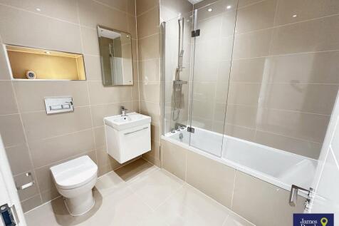 Shared Bathroom 