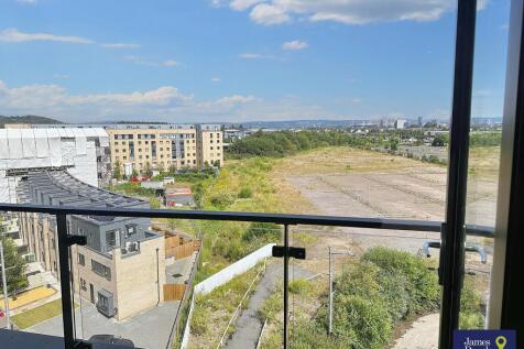 Balcony (City View)