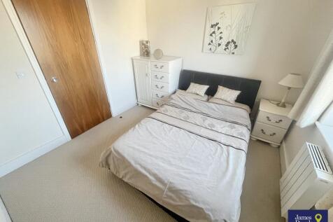 Bed22 (1)