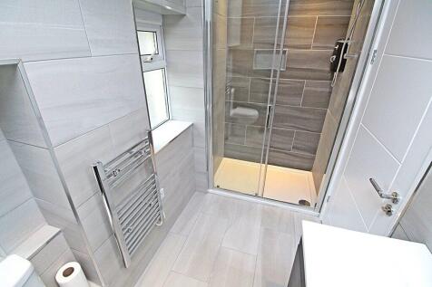 Shower Room (2)