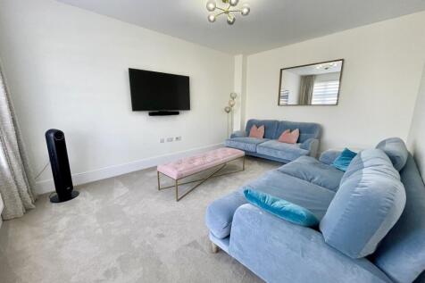 Lounge 3