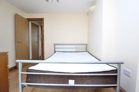 Bedroom (3)