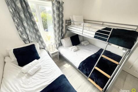 Bed22 (1)