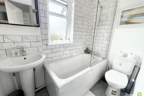 Bath1 (1)
