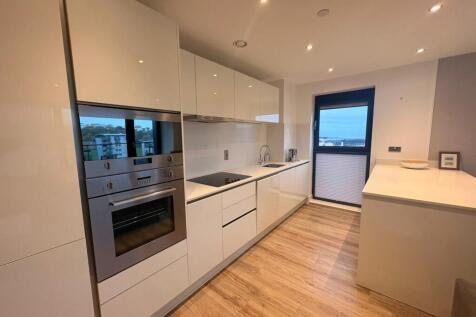 e40246e2-da51-467f-a