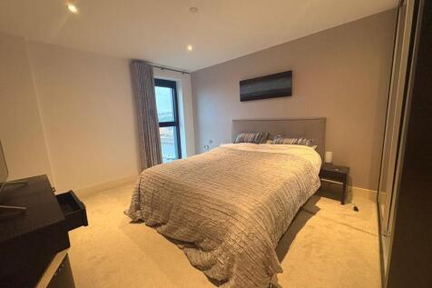 12cf2024-5b19-4701-b