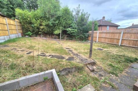 Charlton garden