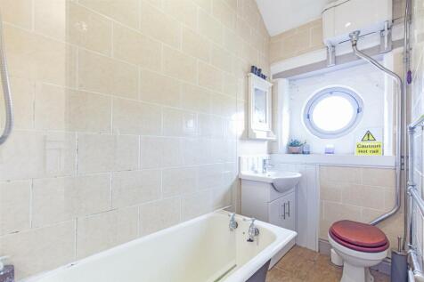 Bathroom-1.jpg