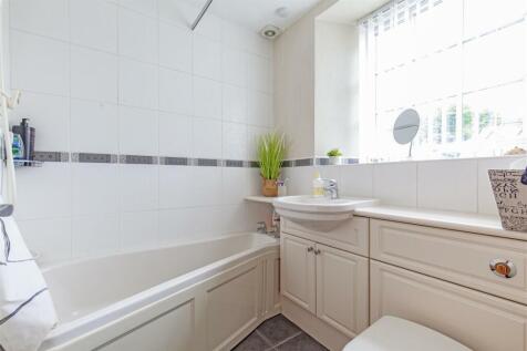 Bathroom-1.jpg