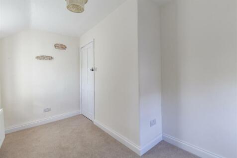 Bedroom 2-3.jpg