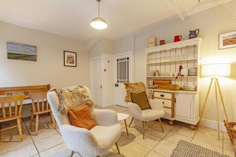 Dining Room-1.jpg