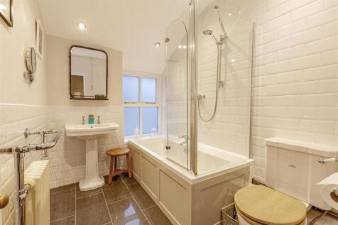 Bathroom-1.jpg