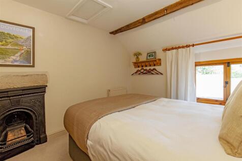 Bedroom 3-2.jpg