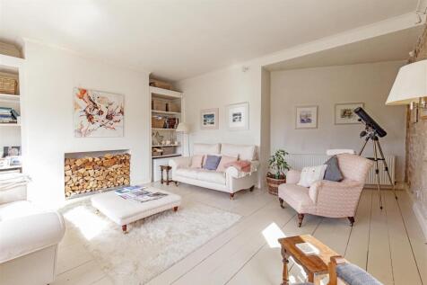 Reception Room-2.jpg