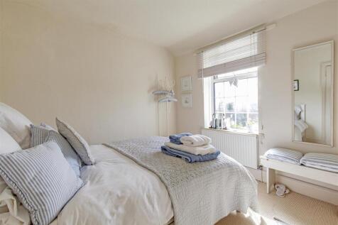 Bedroom 2-1.jpg