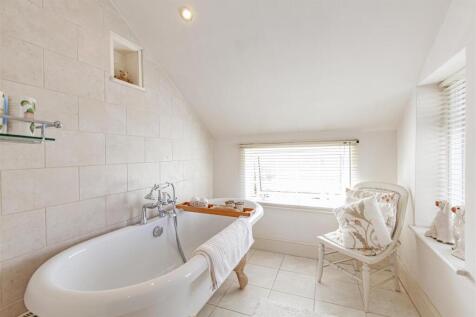 Bathroom-2.jpg